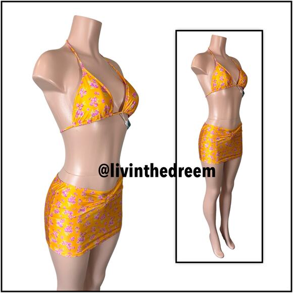 Beach Bunny Luna Mini Skirt - Orange Ditsy Floral SZ L $78 - Picture 10 of 12